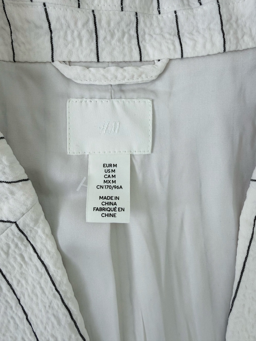 H&M White Blazer with Black Pinstripes - Picture 6 of 7